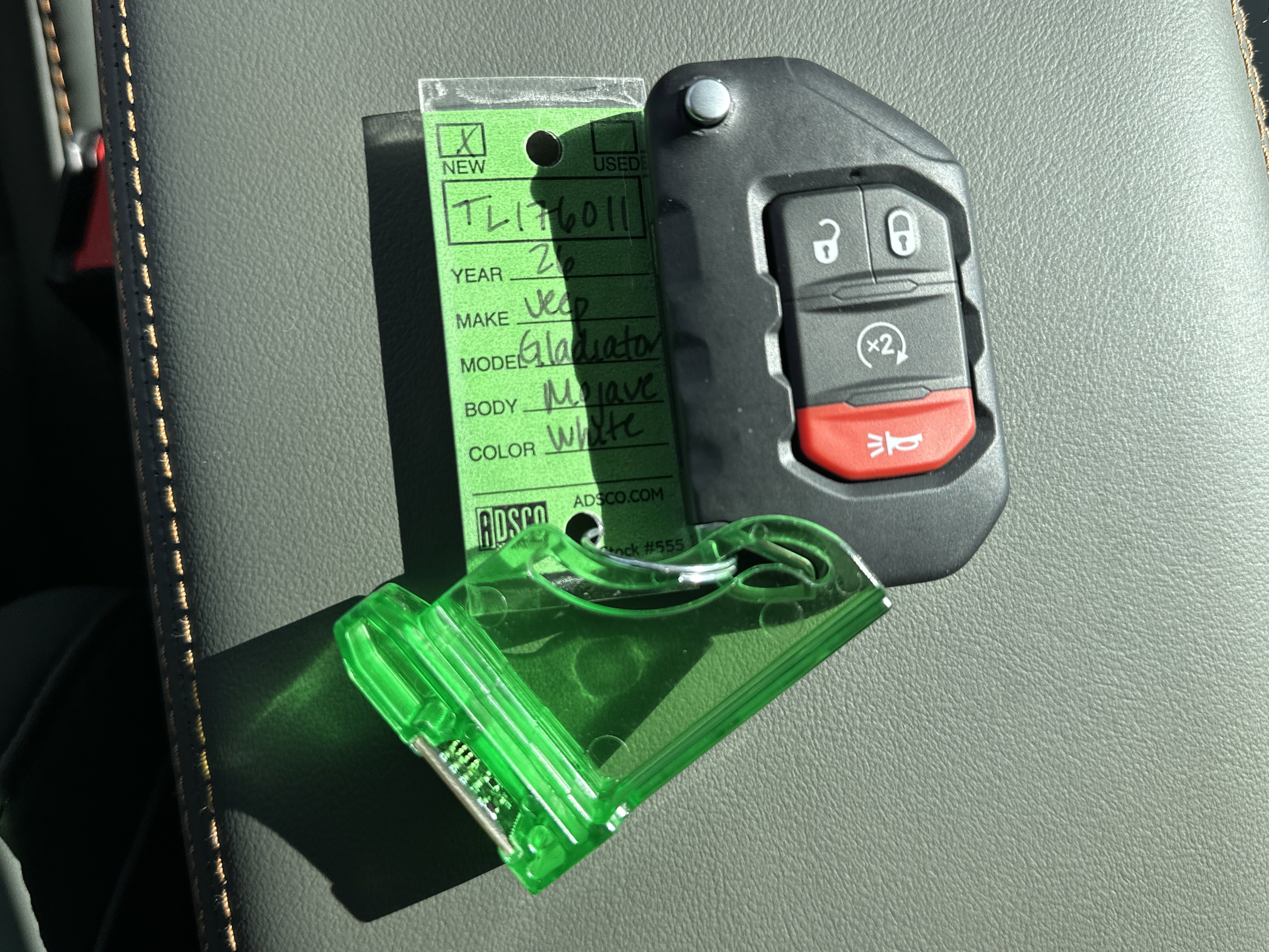 New 2026 Jeep Gladiator Mojave image 3