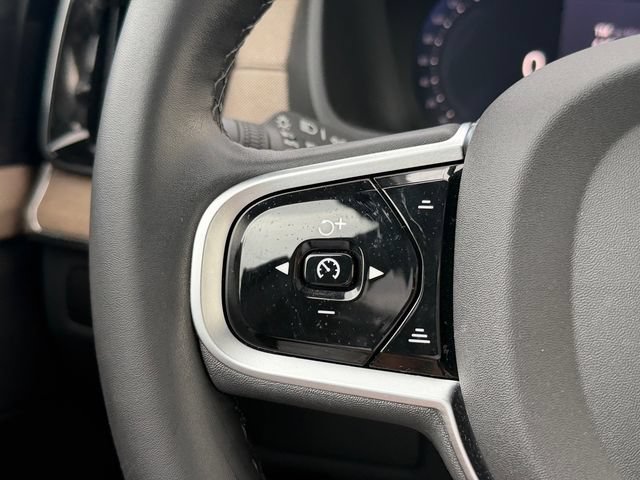 Certified 2026 Volvo XC90 B6 Plus w/ Protection Package Premier AWD/4WD image 33
