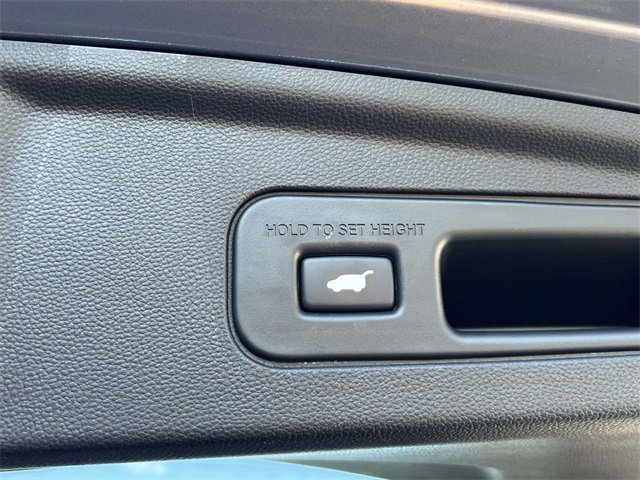 Used 2022 Acura MDX SH-AWD w/ Technology Package image 14