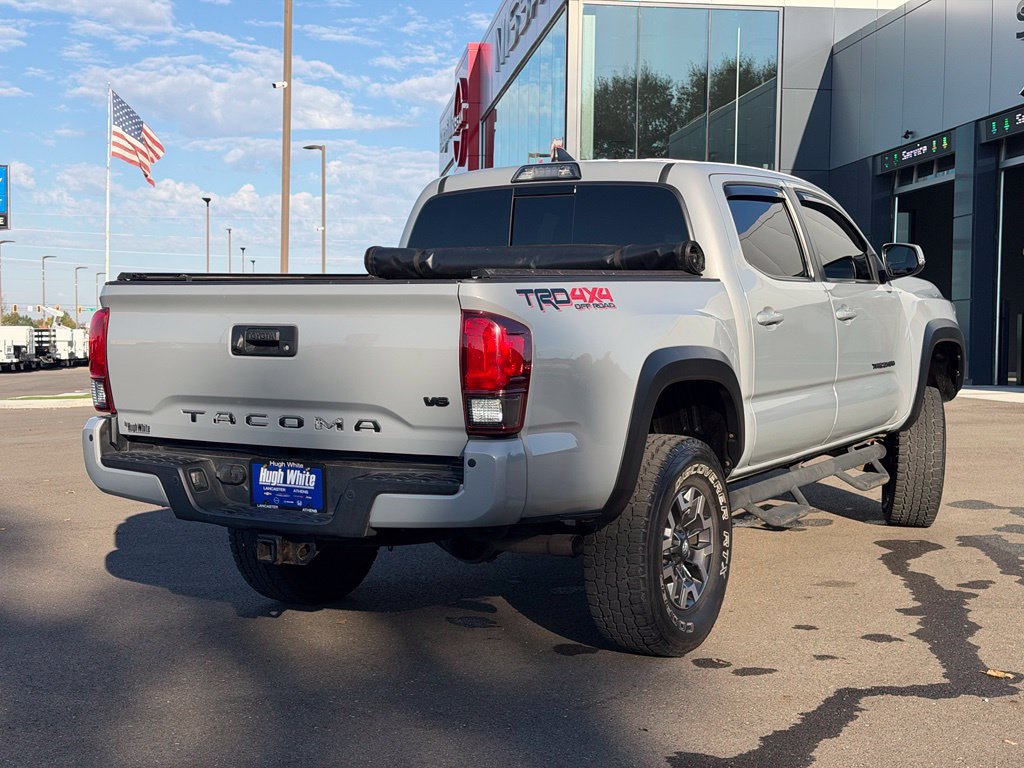 Used 2019 Toyota Tacoma TRD Off-Road AWD/4WD image 5