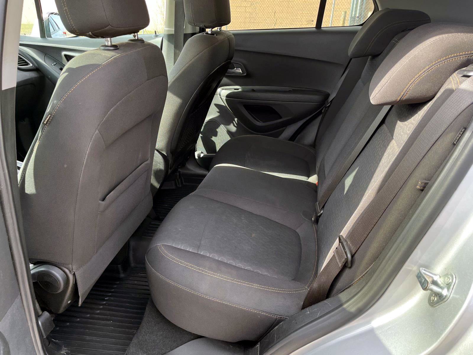 Used 2020 Chevrolet Trax LS w/ Tint and Cruise Package image 10