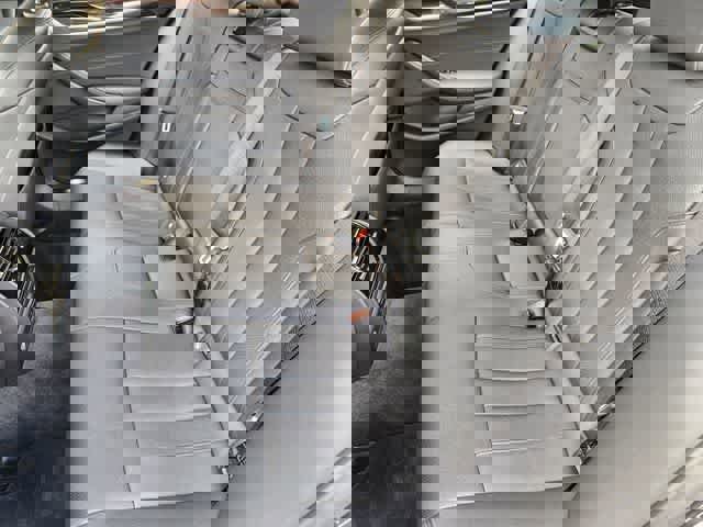 Used 2021 BMW 530i xDrive w/ Convenience Package image 13