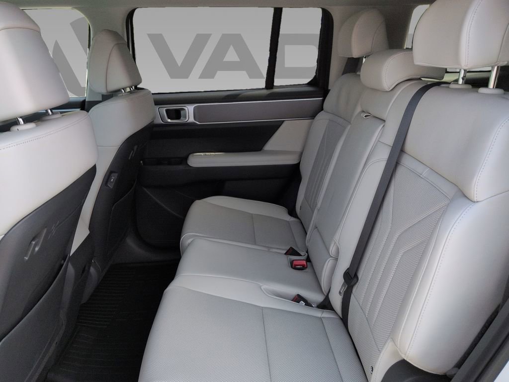 New 2026 Hyundai Santa Fe SEL image 13
