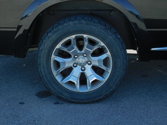 Used 2016 RAM 1500 Limited image 10