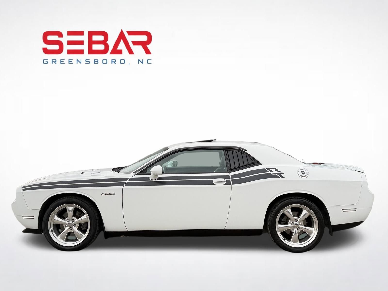 Used 2011 Dodge Challenger R/T RWD image 15