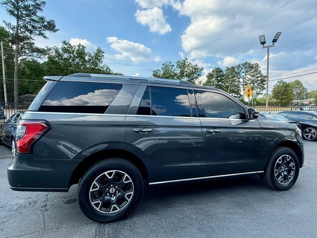 Used 2019 Ford Expedition Limited w/ Equipment Group 301A image 4