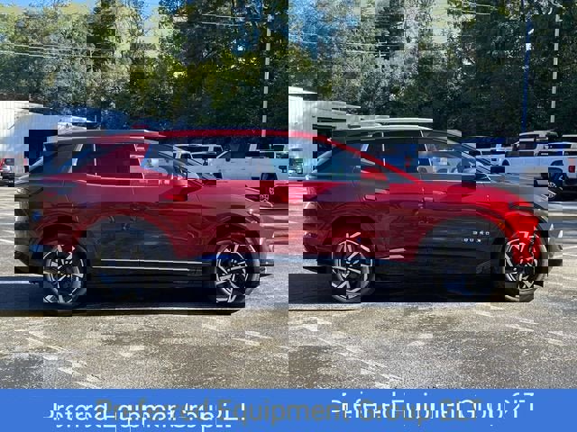 New 2025 Chevrolet Equinox EV LT image 2