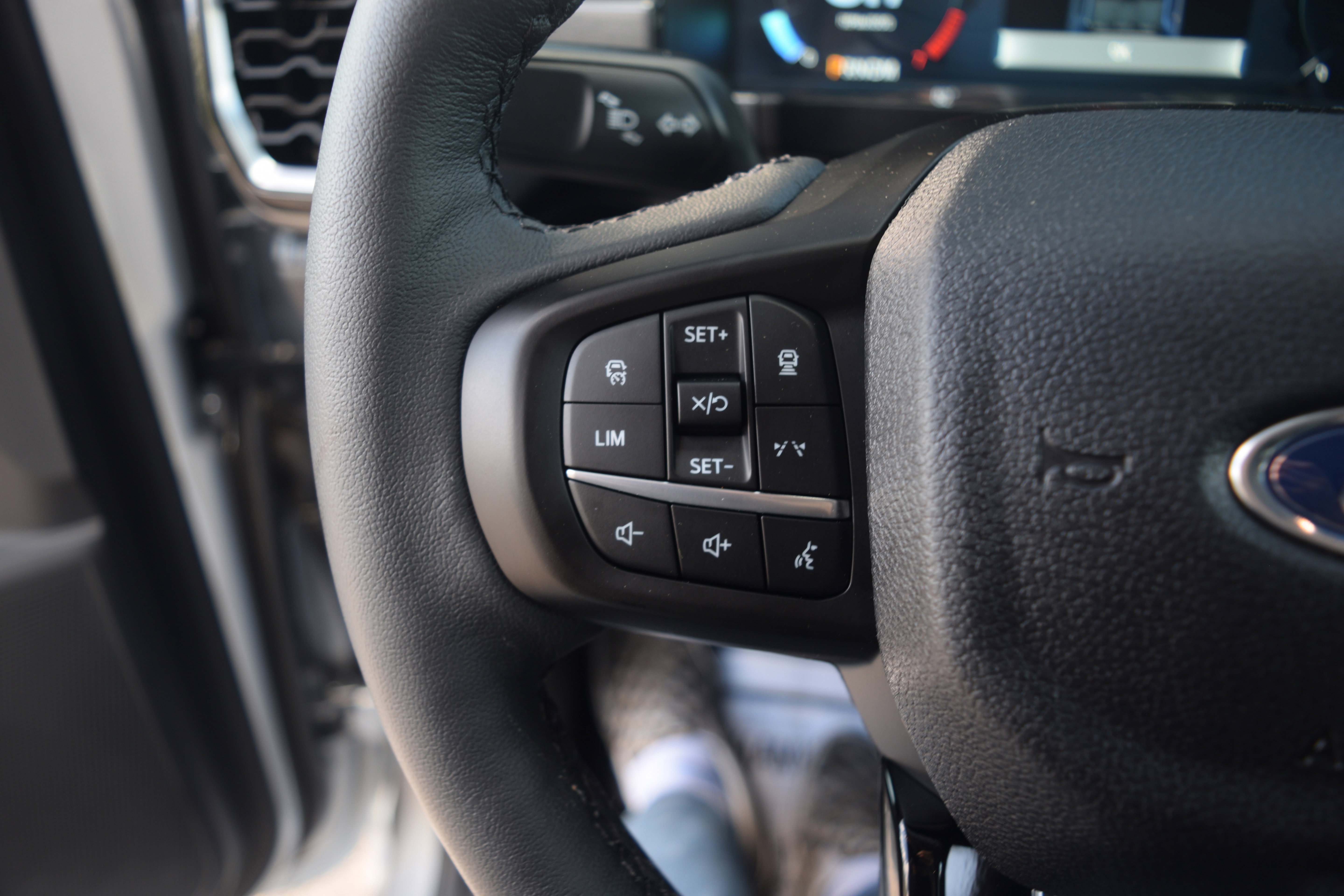 Used 2024 Ford Ranger Lariat image 6