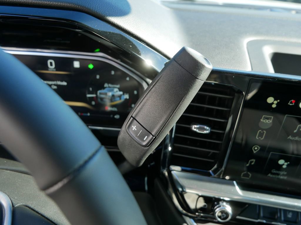 New 2026 GMC Sierra 3500 SLT w/ SLT Premium Package image 10