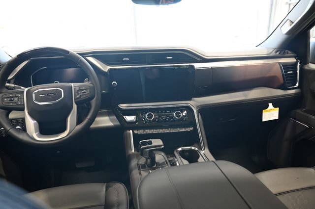 New 2026 GMC Sierra 1500 Denali AWD/4WD image 18