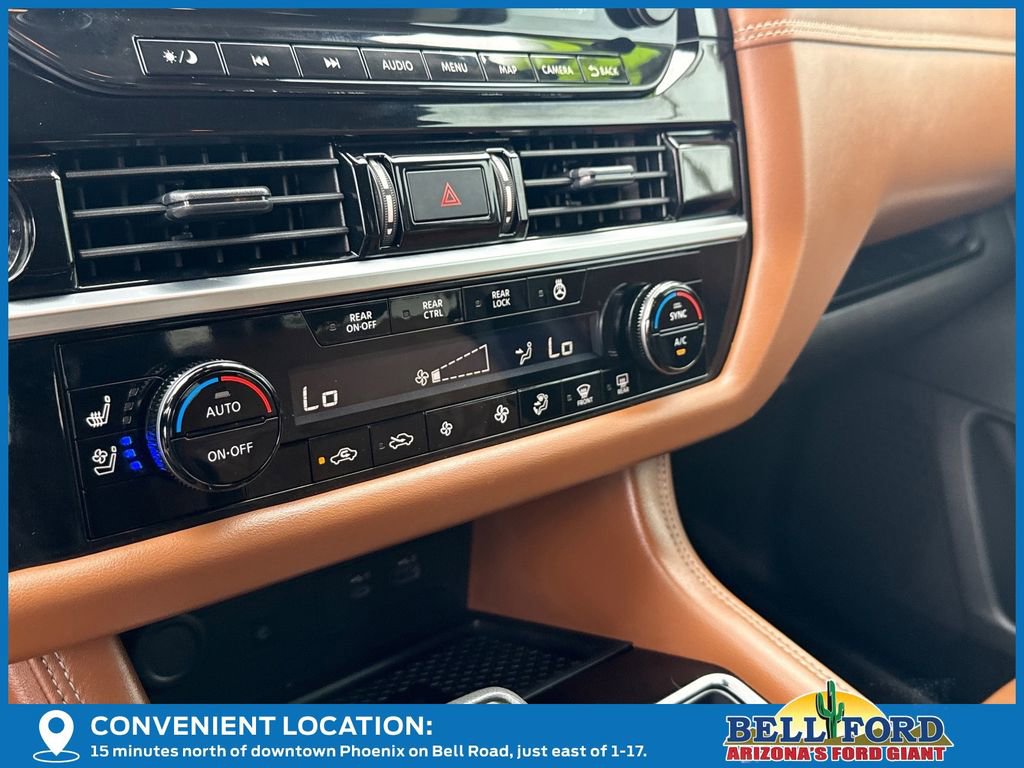 Used 2024 Nissan Pathfinder Platinum image 27