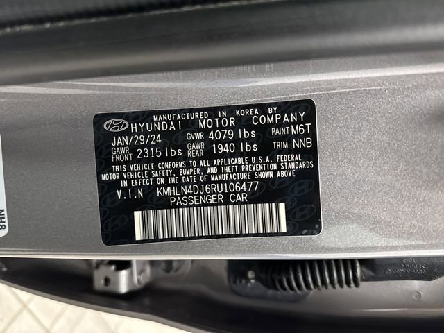 Used 2024 Hyundai Elantra Limited image 37