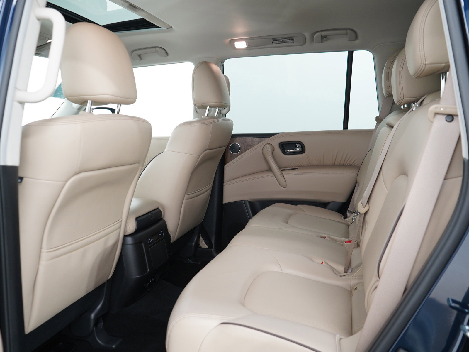 Used 2024 Nissan Armada SL w/ Cargo Package AWD/4WD image 25