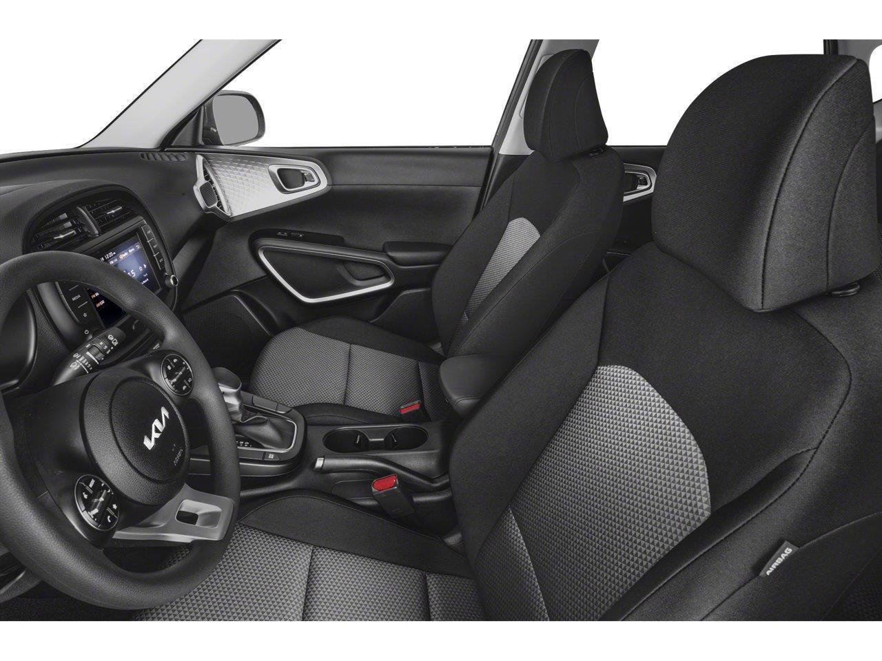 Used 2023 Kia Soul LX w/ LX Technology Package FWD image 28
