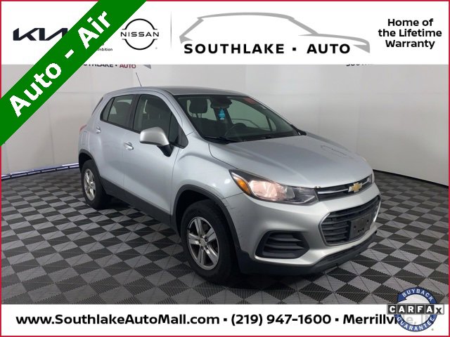 Used 2017 Chevrolet Trax LS image 1