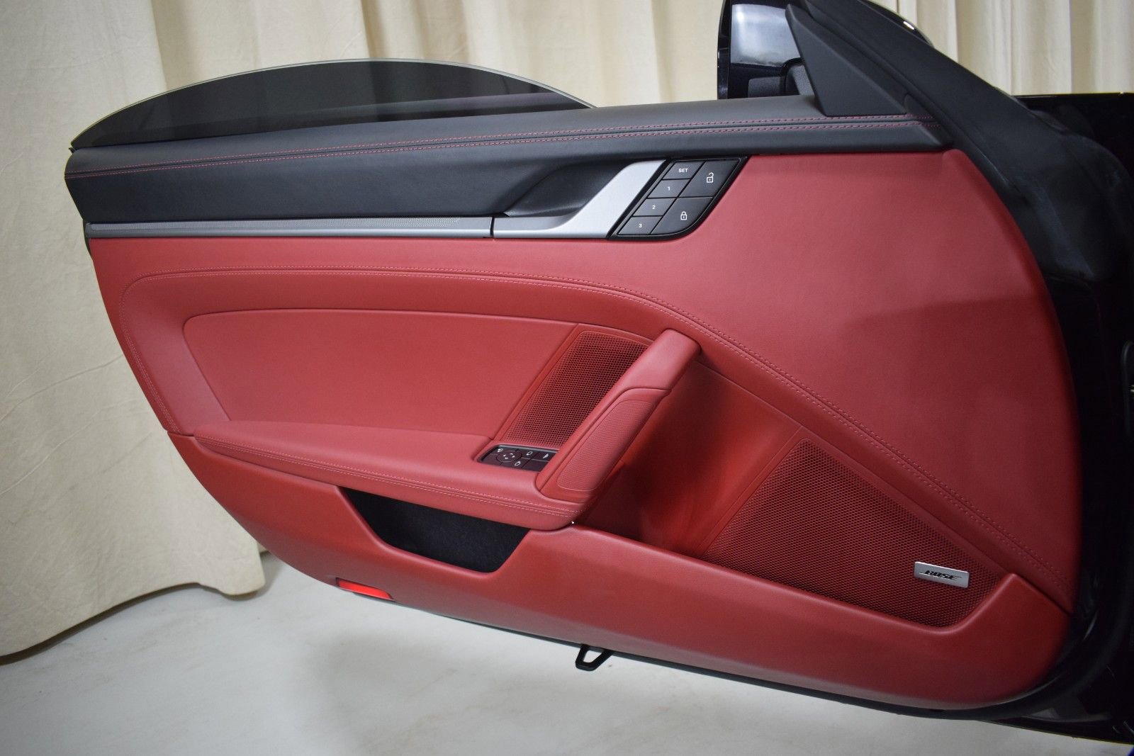 Used 2024 Porsche 911 Carrera 4S AWD/4WD image 39