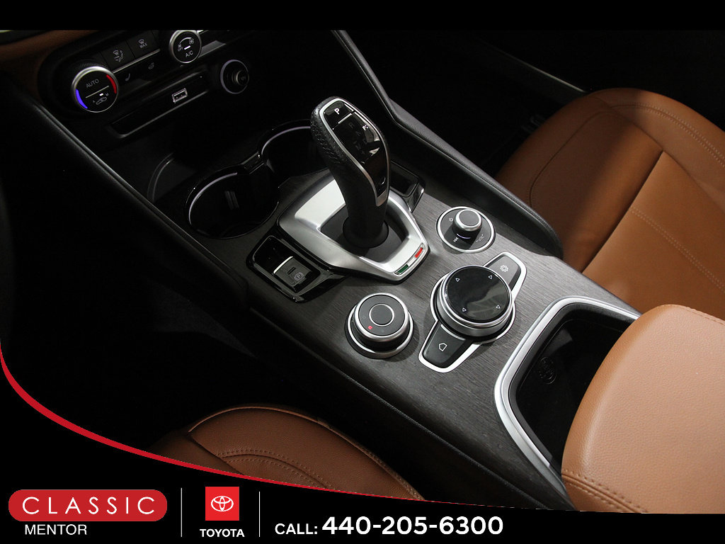 Used 2021 Alfa Romeo Giulia Ti w/ Active Assist 2 Package TI AWD/4WD image 15