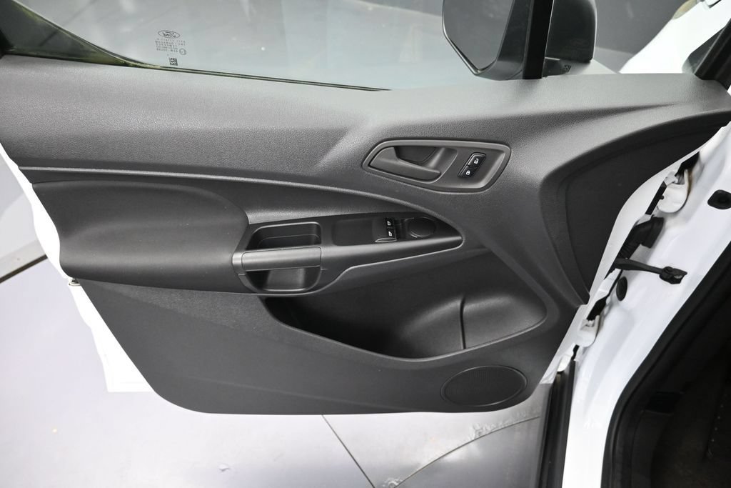 Used 2016 Ford Transit Connect XL FWD image 21