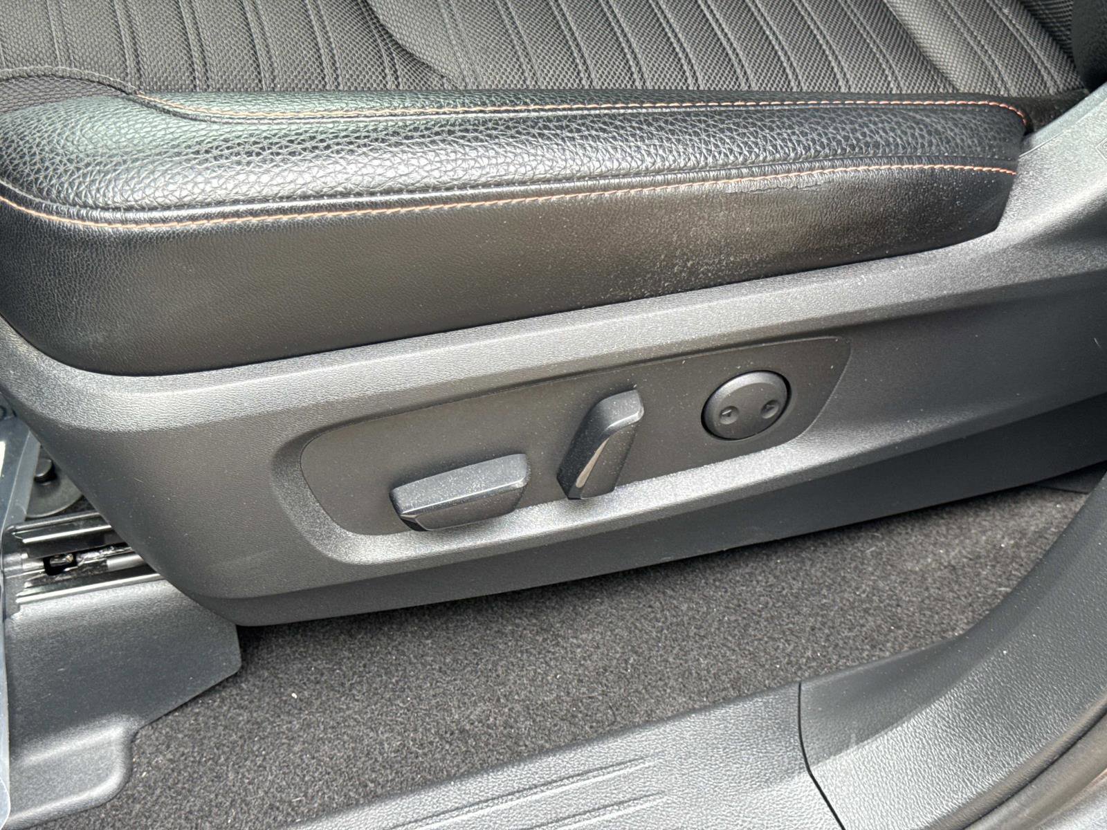 Used 2023 Nissan Pathfinder Rock Creek image 19