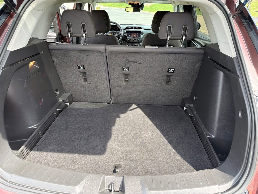 Used 2022 Chevrolet TrailBlazer LT w/ Convenience Package FWD image 24