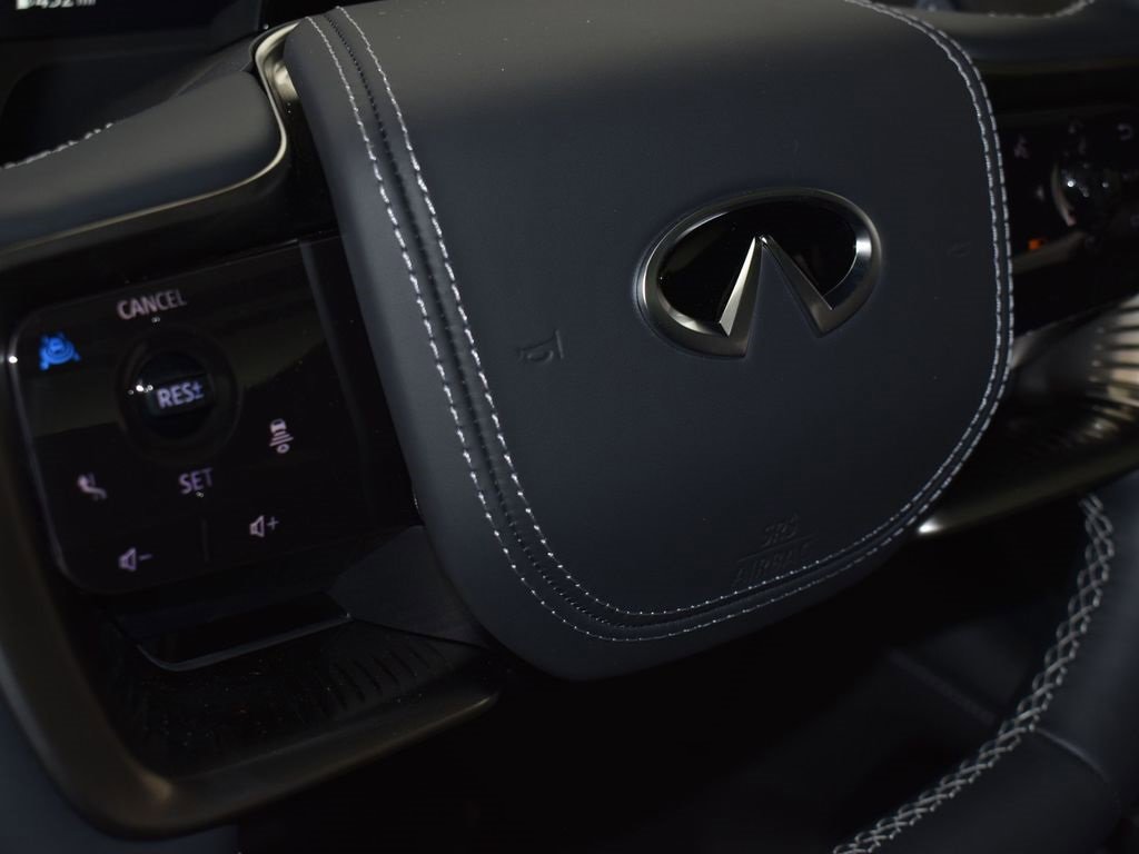 New 2026 INFINITI QX80 Autograph image 13