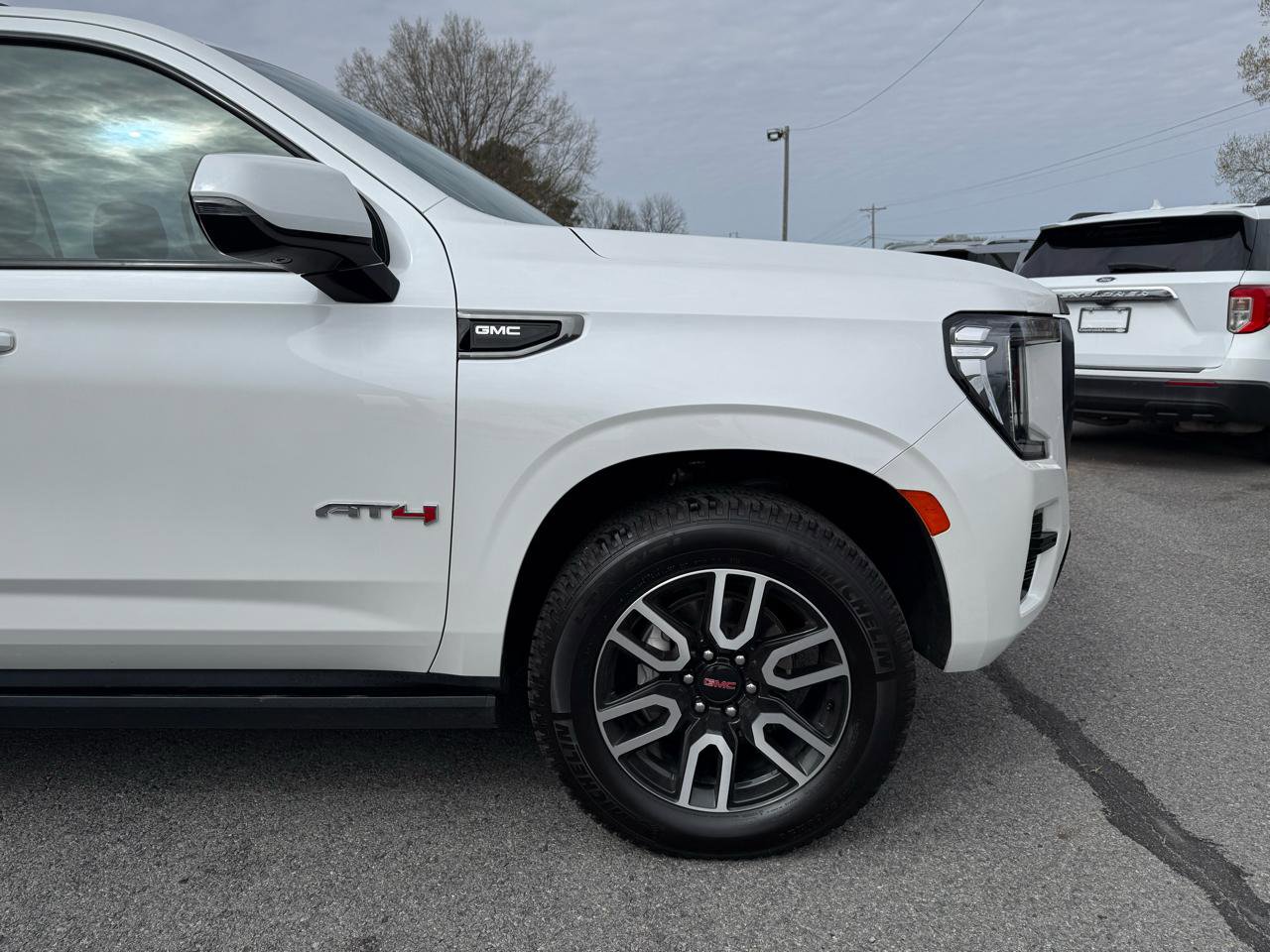 Used 2022 GMC Yukon AT4 w/ Max Trailering Package AWD/4WD image 42