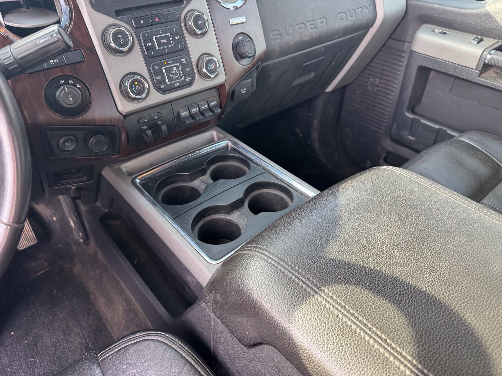 Used 2016 Ford F350 Lariat w/ Lariat Ultimate Package AWD/4WD image 22