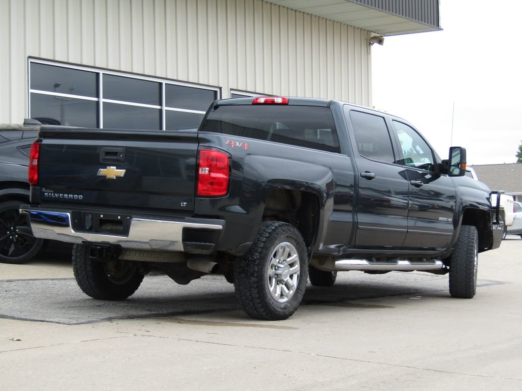 Used 2019 Chevrolet Silverado 2500 LT w/ All Star Edition AWD/4WD image 3