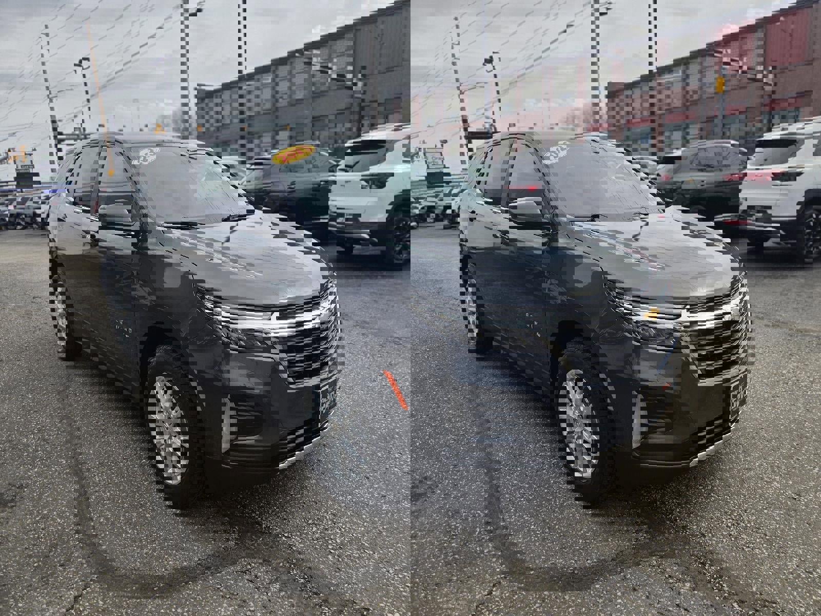 Certified 2023 Chevrolet Equinox LT w/ Driver Convenience Package image 10