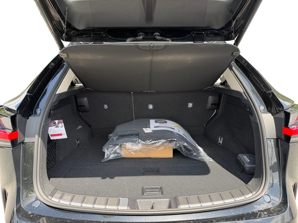 New 2026 Lexus NX 450h+ AWD w/ Luxury Package image 7