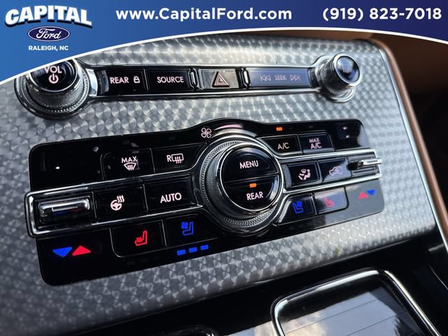 Used 2020 Lincoln Aviator Black Label w/ Dynamic Handling Package AWD/4WD image 30