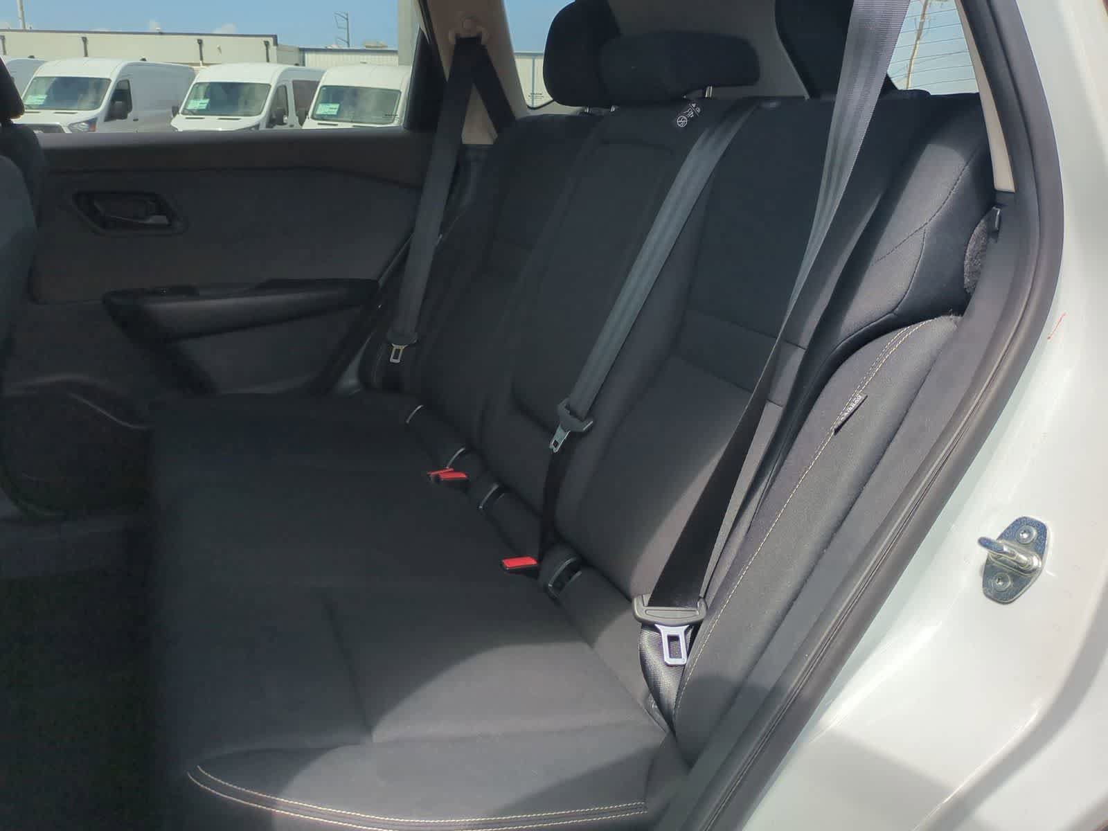 Used 2023 Nissan Rogue S AWD/4WD image 23