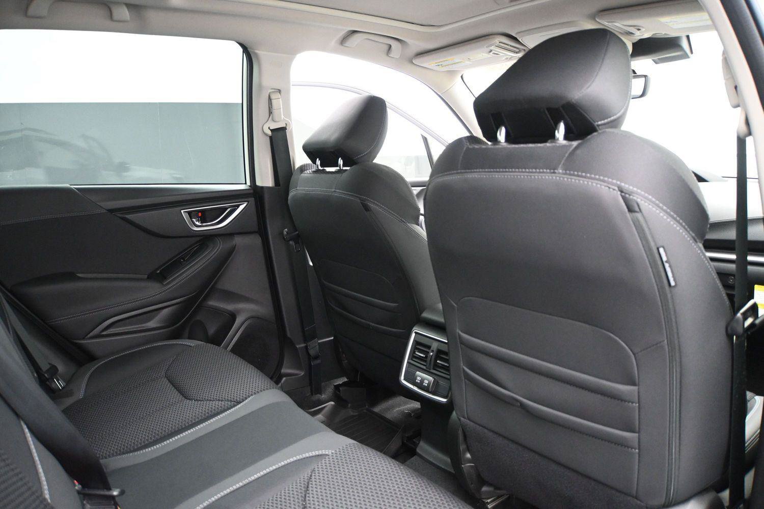 Used 2023 Subaru Forester Premium AWD/4WD image 21