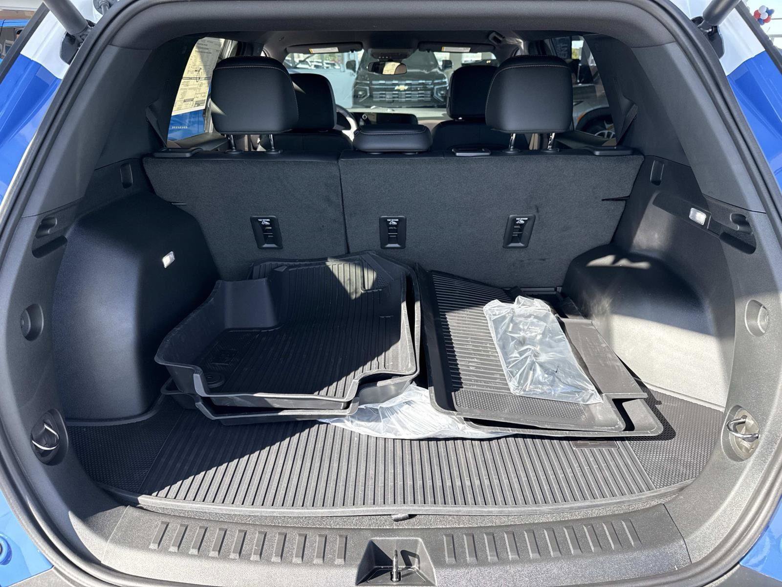 New 2026 Chevrolet Equinox ACTIV w/ Convenience Package III image 14