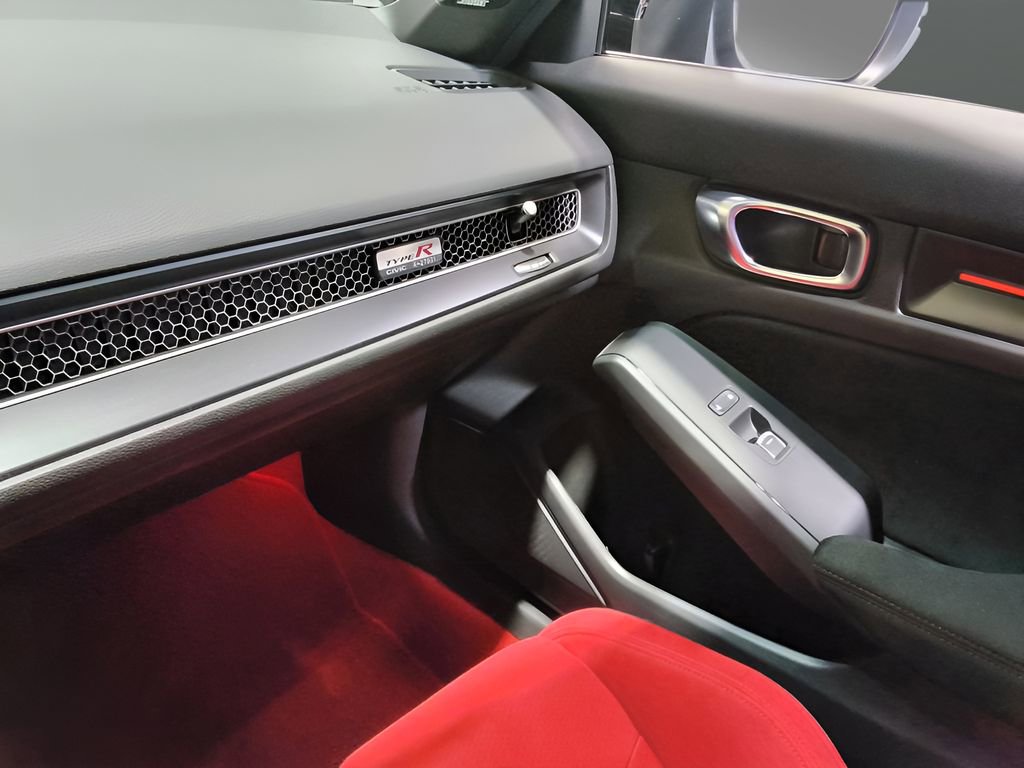 Used 2024 Honda Civic Type R image 16