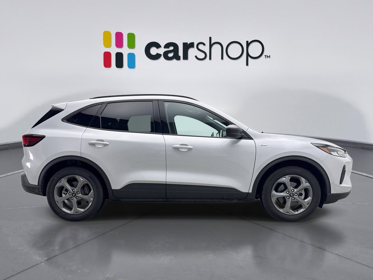 Used 2025 Ford Escape ST-Line w/ Equipment Group 301A image 6