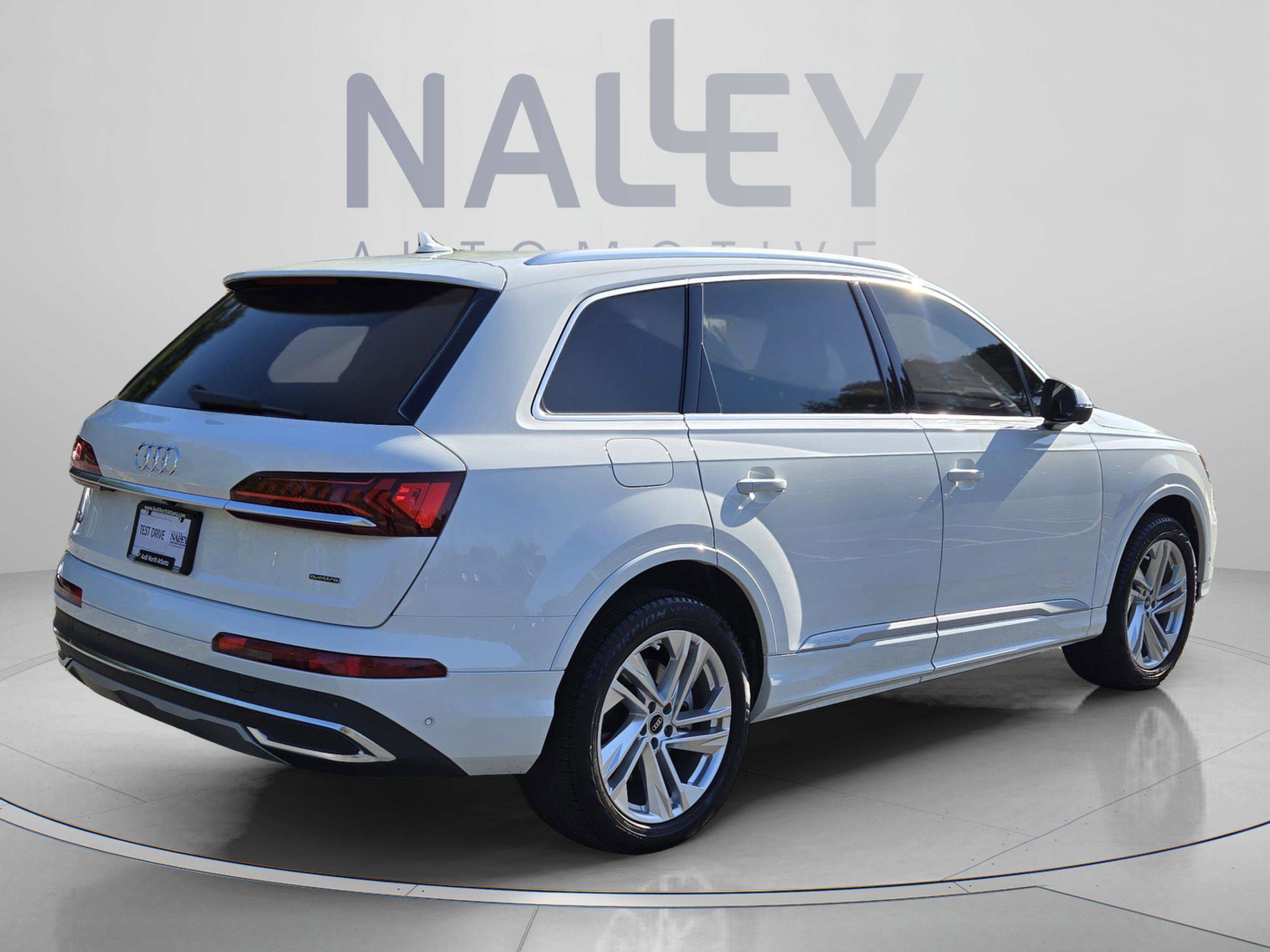 Used 2022 Audi Q7 2.0T Premium Plus AWD/4WD image 5