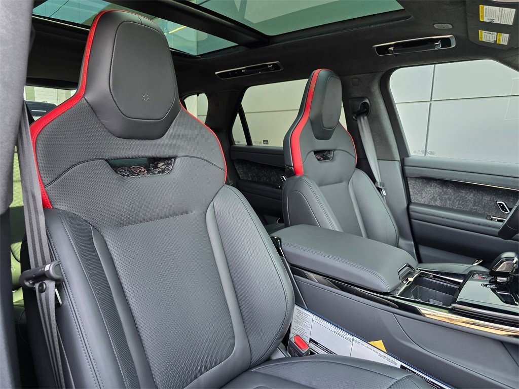 New 2025 Land Rover Range Rover Sport SV Edition Two image 32