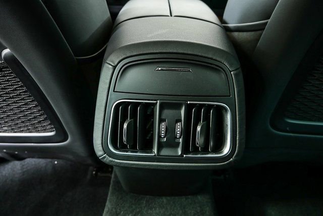 Certified 2022 Maserati Levante GT image 20