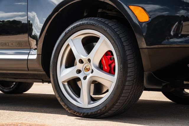 Used 2006 Porsche Cayenne Turbo S AWD/4WD image 34