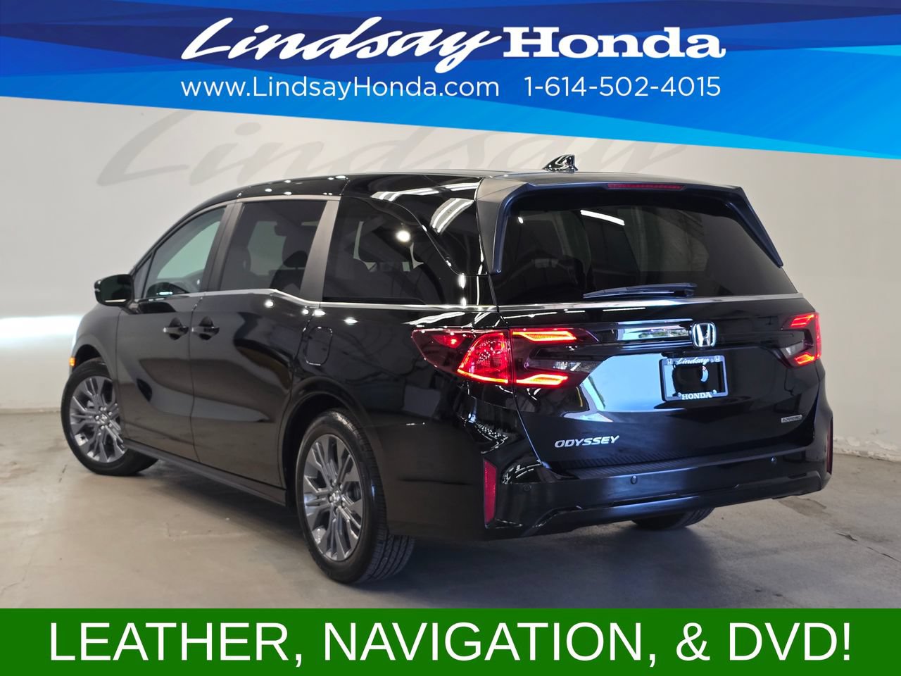 Used 2025 Honda Odyssey Touring image 4