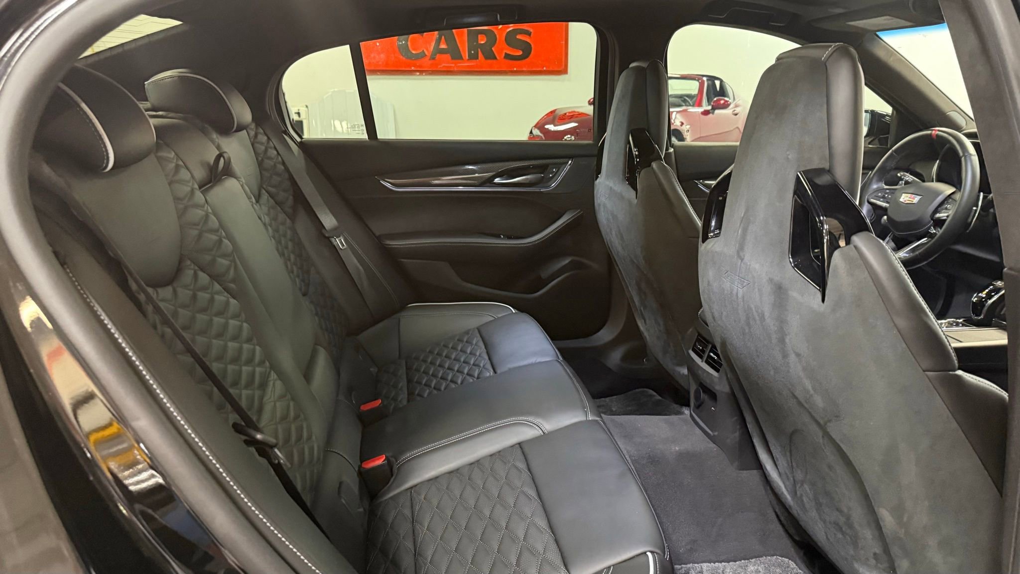 Used 2023 Cadillac CT5 V Blackwing w/ Driver Assist Package image 31