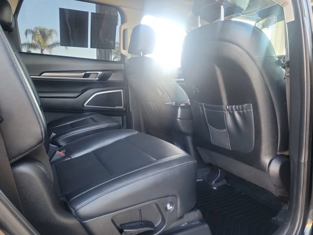 Used 2022 Kia Telluride S FWD image 26