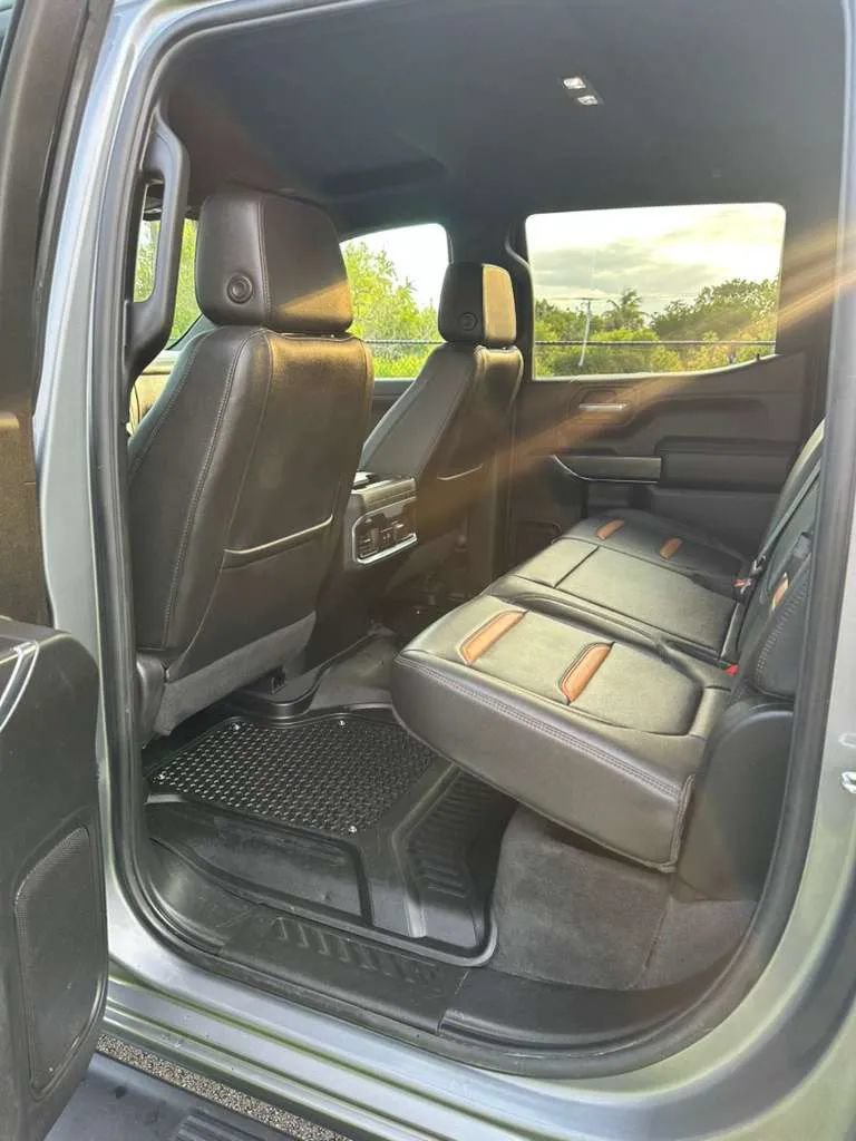 Used 2021 GMC Sierra 1500 AT4 AWD/4WD image 9