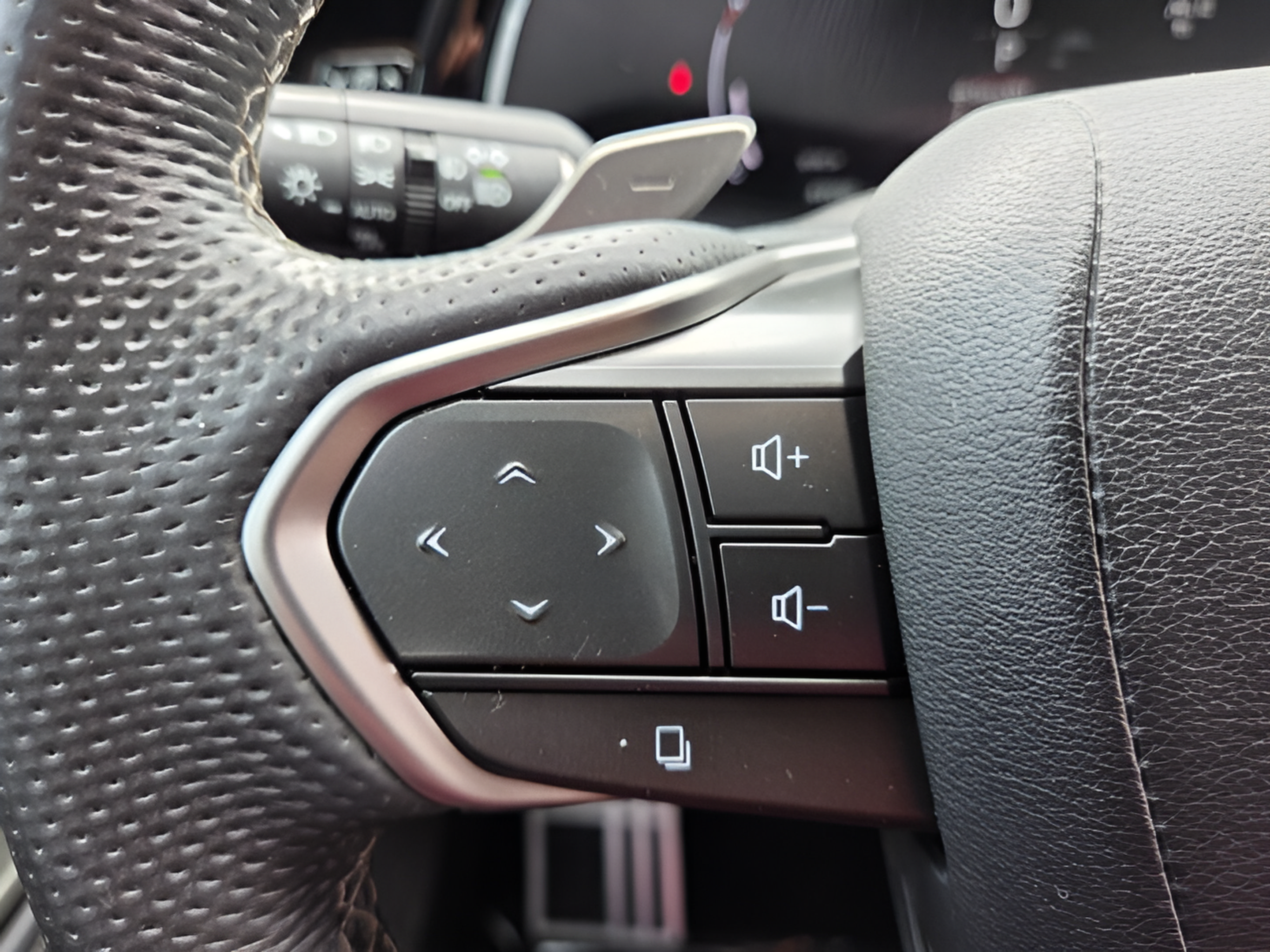 Certified 2022 Lexus NX 350 F Sport w/ Towing Package (2000 Lbs) AWD/4WD image 23