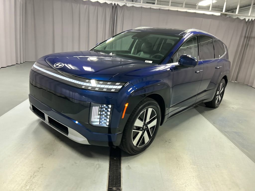 New 2026 Hyundai Ioniq 9 SEL image 3