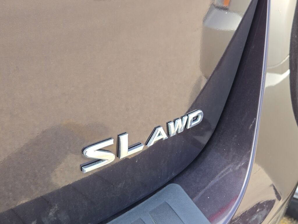 Used 2012 Nissan Rogue SL image 5