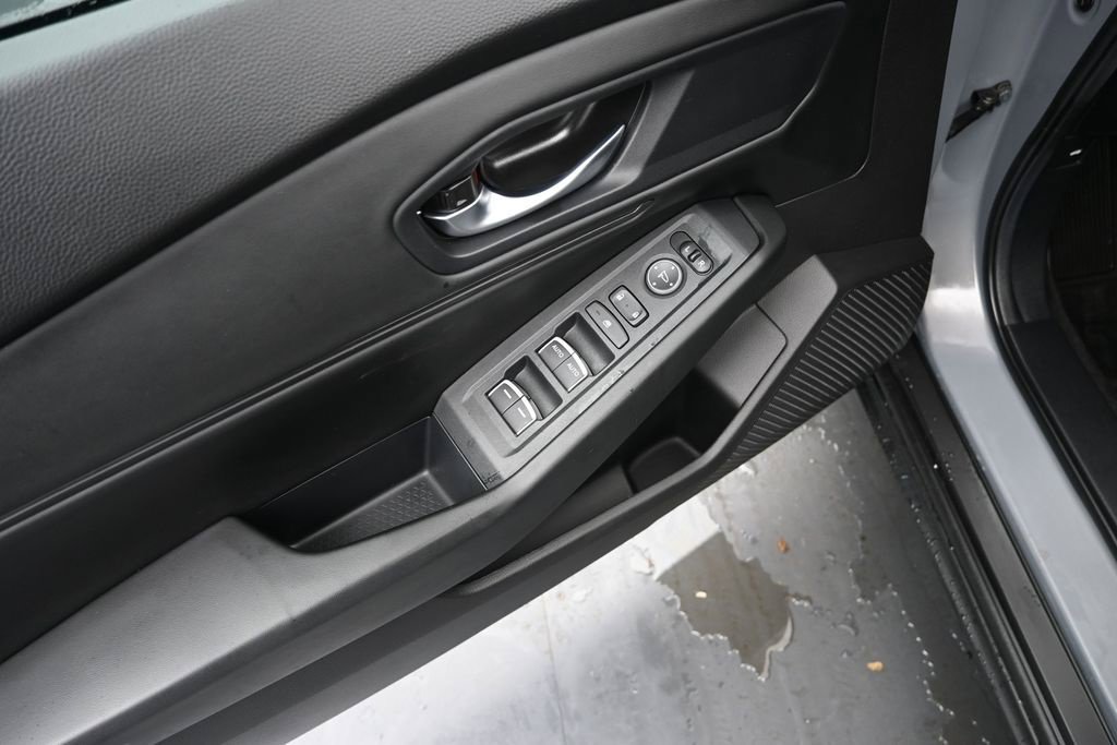 Used 2025 Honda Accord SE image 20