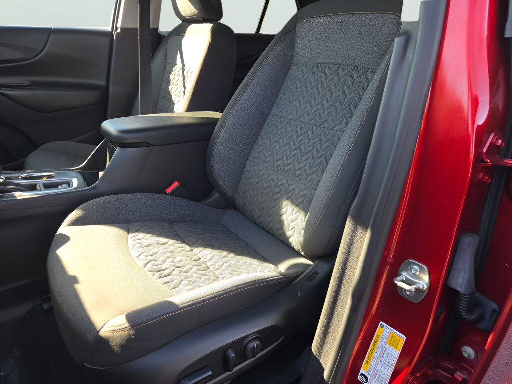 Certified 2024 Chevrolet Equinox LT FWD image 29