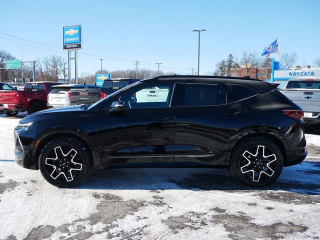 Used 2024 Chevrolet Blazer RS w/ Driver Confidence II Package image 3